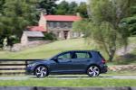 Volkswagen Golf GTI 5-Door 2017 года (NA)